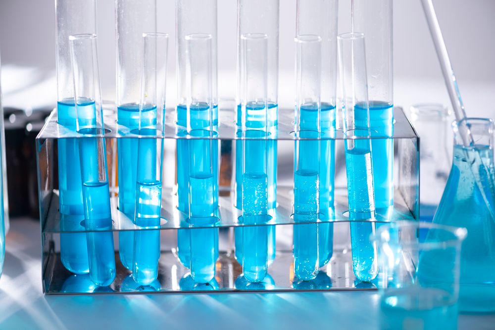 Students working together in a science laboratory